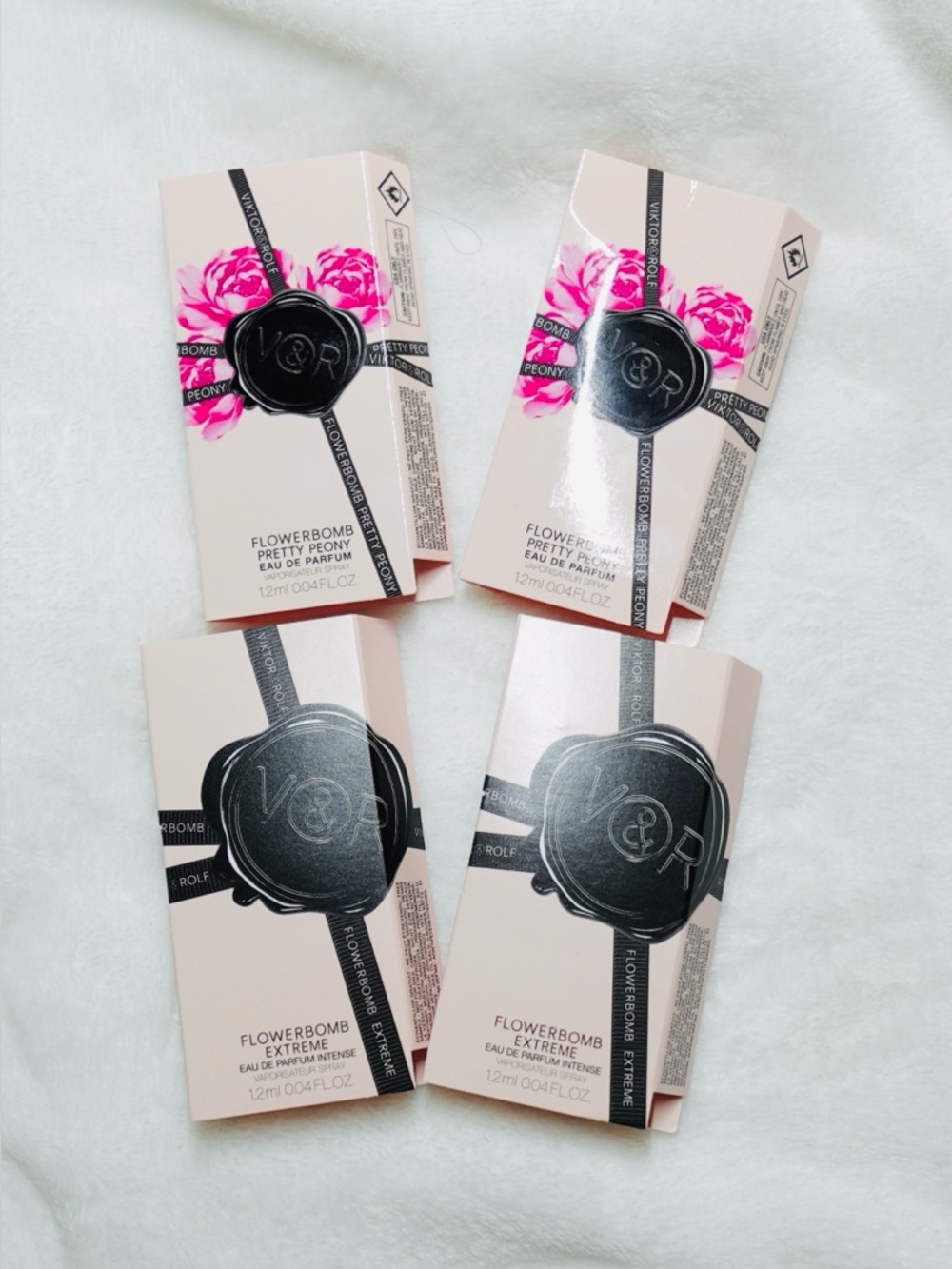 Viktor&Rolf Eau de Parfum Sample Set of 4 - New